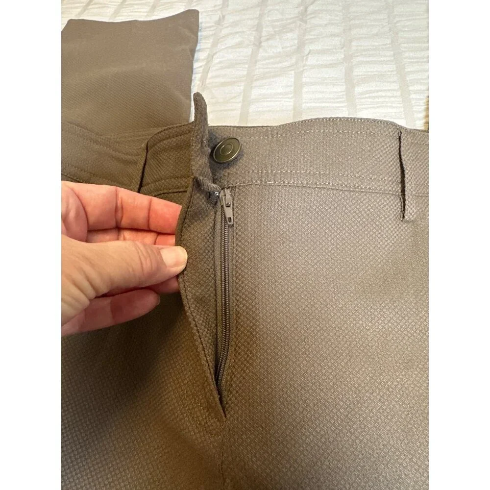 89th & Madison Millennium Straight leg pants, Size 12 Brown Textured Slacks